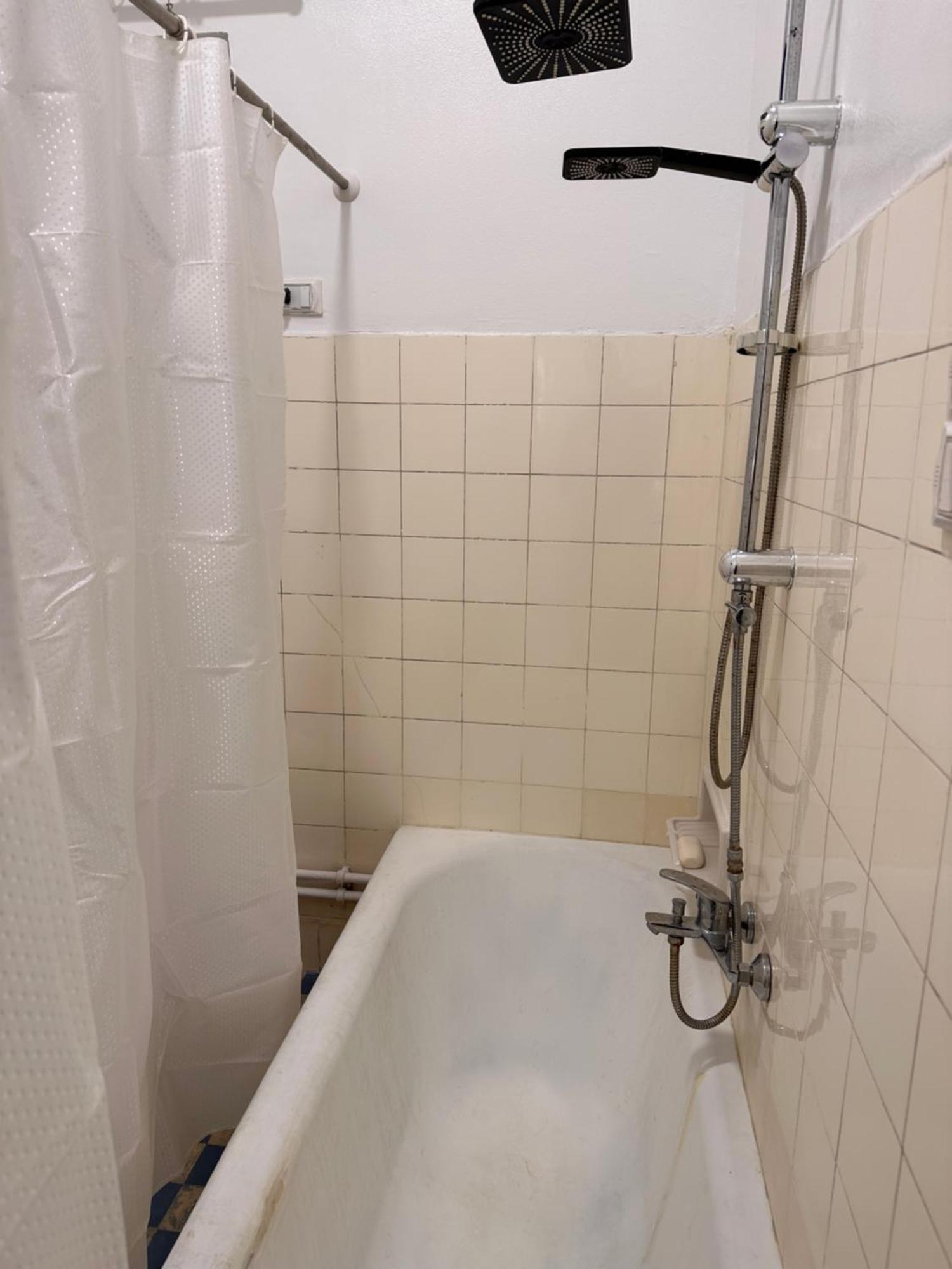 Special Down Town Guest house *
