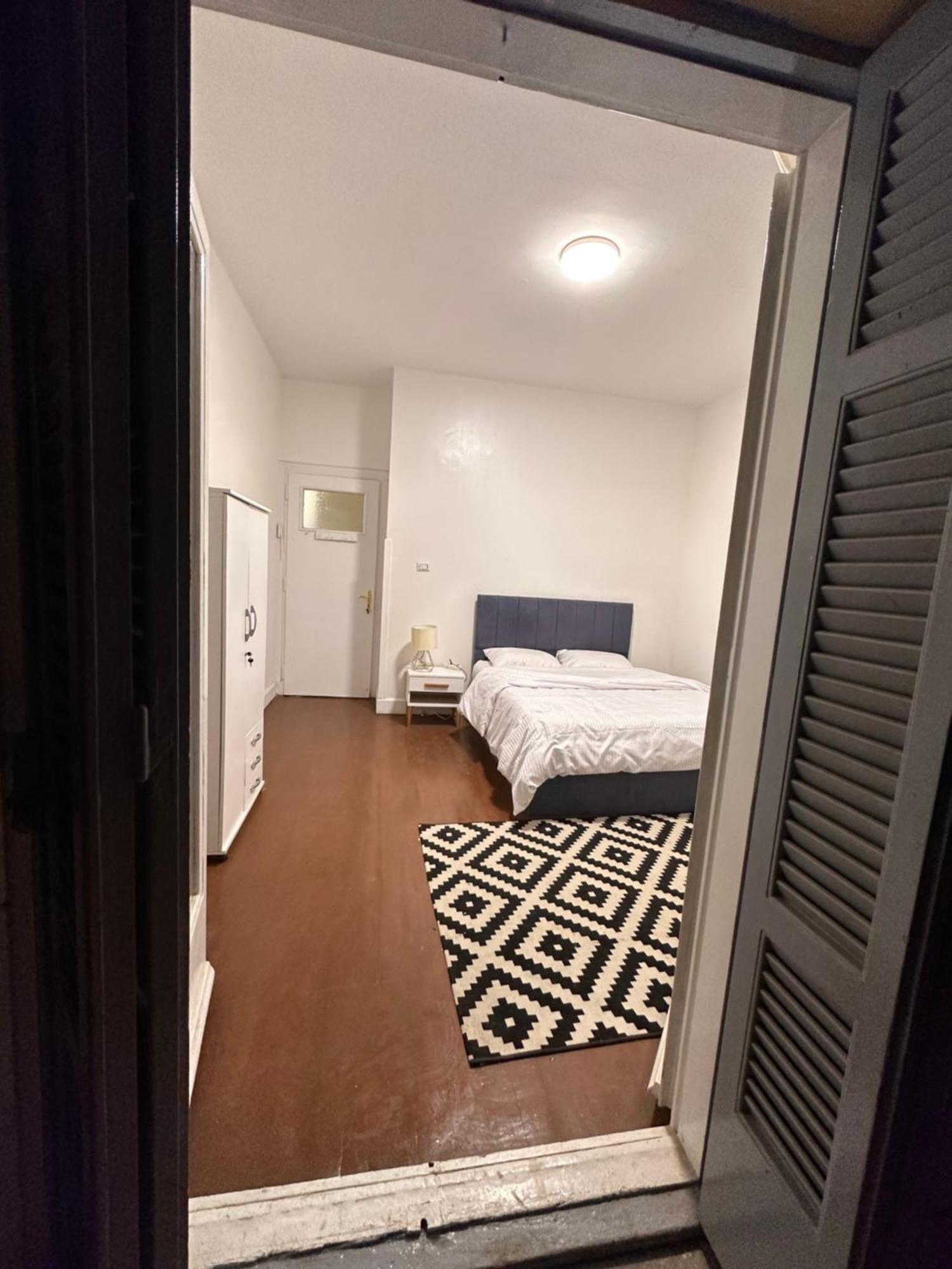 Special Down Town Guest house